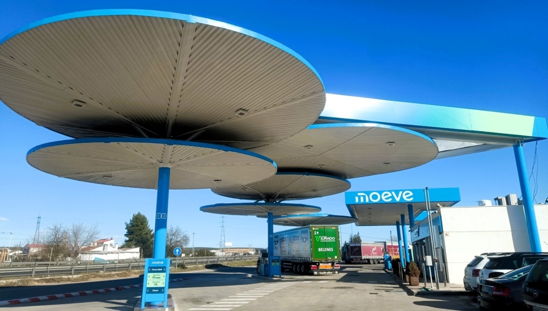 Una tercera parte de la antigua red de Cepsa ya se ha transformado en Moeve