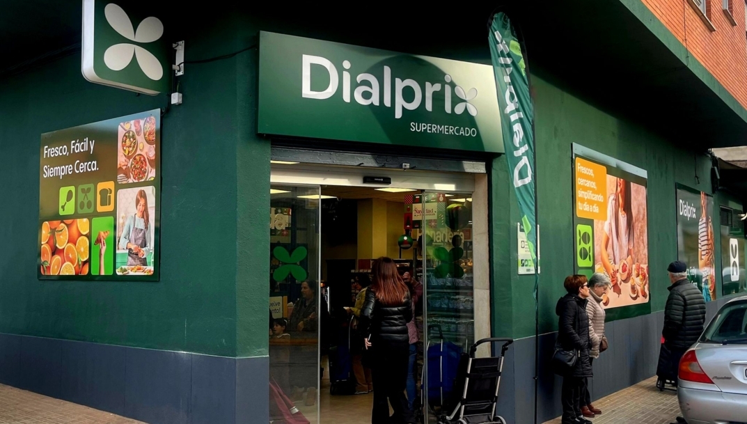 Dialprix crece con un nuevo supermercado en Les Coves de Vinromà (Castellón)