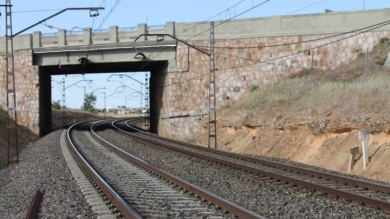 Transportes destina 9,6 millones en adaptar a servicios de autopista ferroviaria tramos de Madrid y Ciudad Real