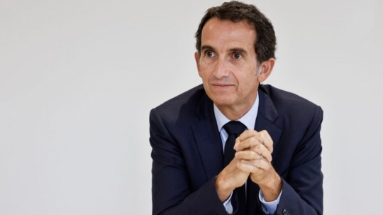 Vender activos inmobiliarios para financiar expansión, la apuesta de Carrefour para relanzar sus ventas