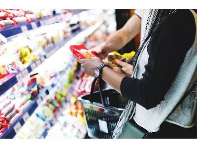 Más de la mitad de los alimentos más vendidos en el supermercado son ultraprocesados