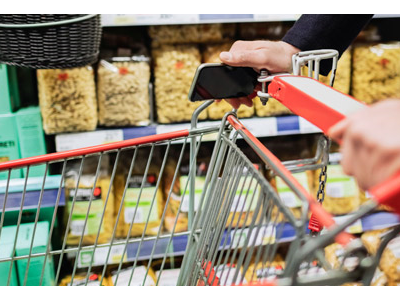 En la semana de declaración del estado de alarma la compra de productos de gran consumo se dispara un 21%