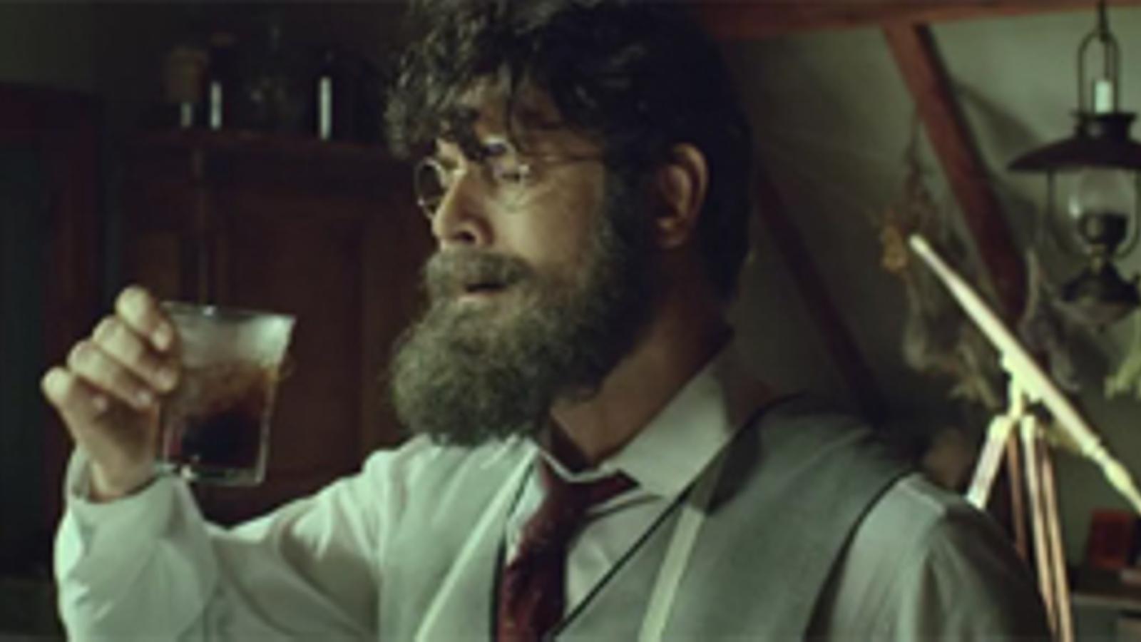 Coca-Cola cuenta con humor cómo se inventó su fórmula secreta