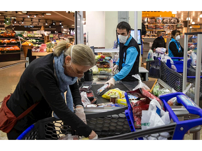 El 70% de los ciudadanos declara estar preocupado por el riesgo de contagiarse en el supermercado