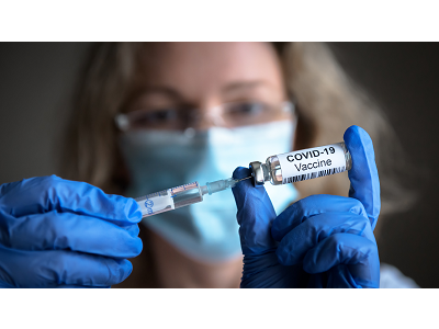 La cadena de valor del gran consumo ofrece su colaboración con el plan público de vacunación
