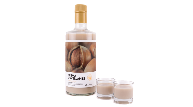 L’Avellanera lanza un licor de crema de avellanas
