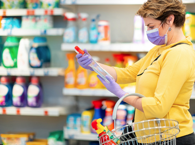 A pesar de las restricciones, 6 de cada 10 consumidores españoles sigue prefiriendo ver los productos antes de comprarlos