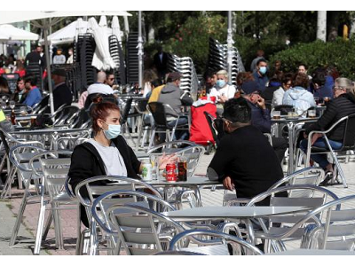 El gasto en la restauración se sitúa 12 puntos por debajo de los niveles pre-COVID