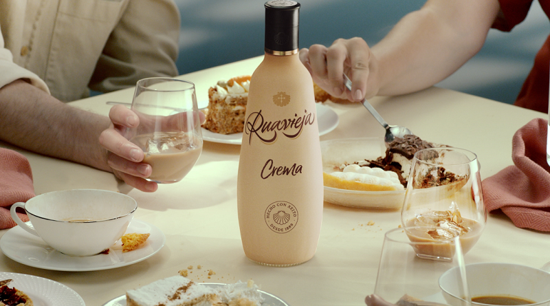 Pernod Ricard España presenta su nueva botella de Ruavieja 100% sostenible