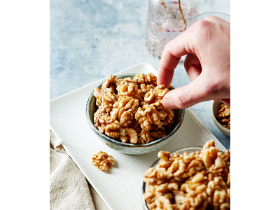 Un nuevo estudio de Harvard muestra una conexión entre el consumo de nueces y la esperanza de vida