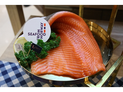 España aumenta su consumo de pescado con previsiones positivas para las especies noruegas en 2022