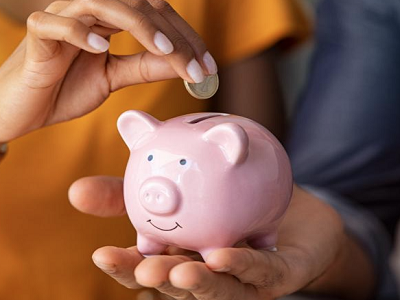 Los hogares españoles prefieren ahorrar y prevenir ante la incertidumbre económica