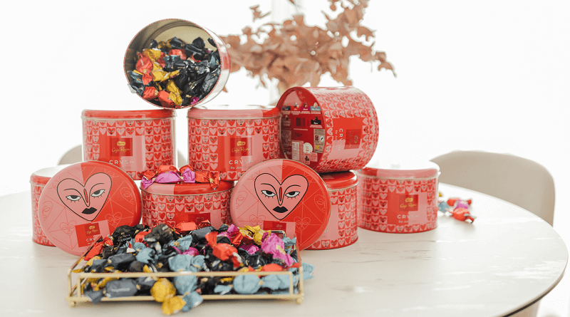 Nueva lata de Nestlé Caja Roja by CRVSH