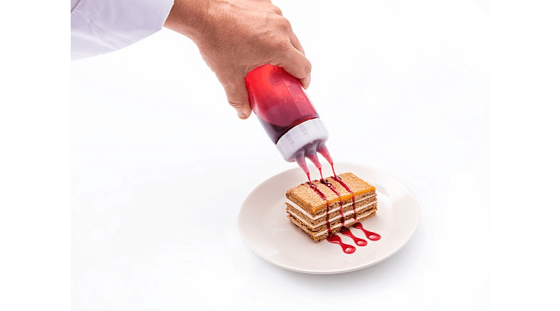 Araven facilita la presentación de platos en la hostelería con sus nuevos dosificadores de salsas minidosis y tres puntas