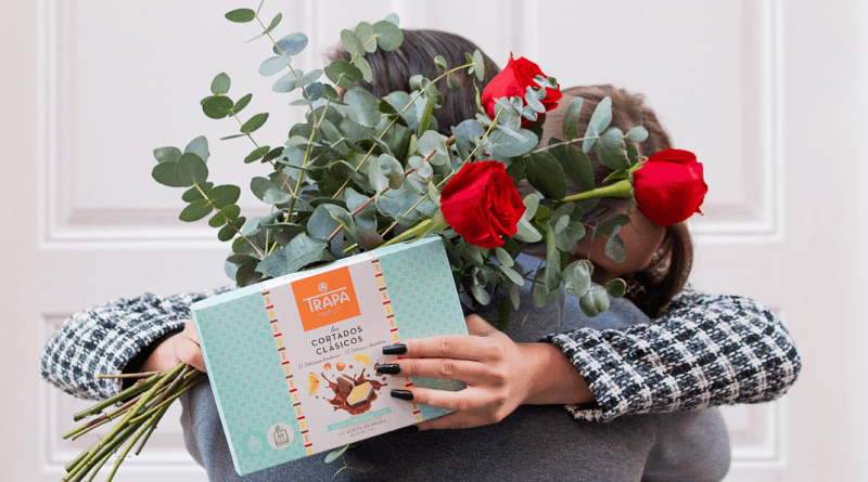 Chocolates Trapa e Interflora crean tres packs para San Valentín