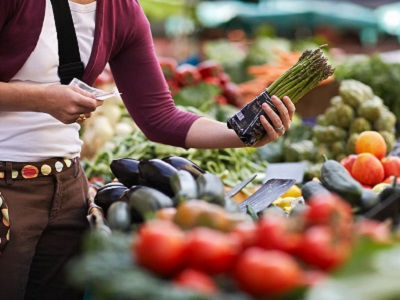 El desánimo se mantiene en expectativas económicas, ingresos y gasto