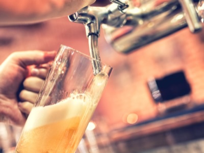 La hostelería, principal canal de comercialización de cerveza