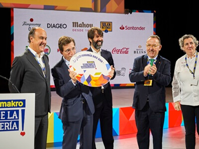 Makro rinde homenaje a los hosteleros