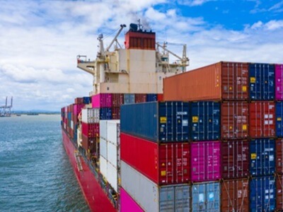 La cadena de valor del gran consumo empieza a acusar el impacto de la crisis del Mar Rojo