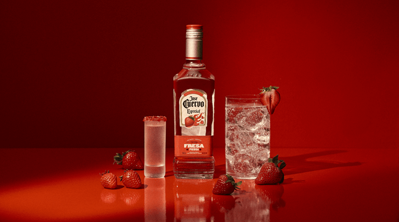 Descubre el nuevo Jose Cuervo Fresa Picosa