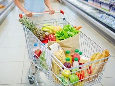 Los hogares españoles elevaron el 4,6% su gasto en bienes de consumo en el primer trimestre