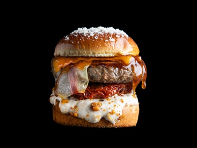 Bilios y Hamburdehesa se unen en The Champions Burger Sevilla