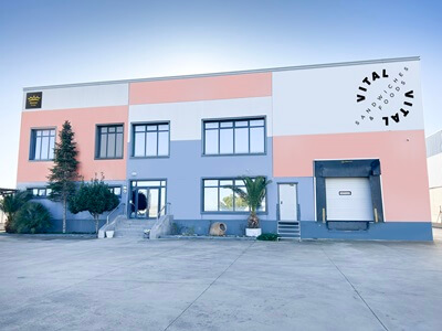 Reina Group entra en el sector de la comida preparada con la compra de Vital Sándwiches