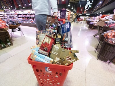Los hogares españoles aumentan un 30% su gasto en alimentación en Navidades