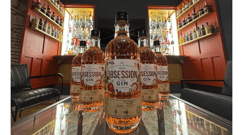 Los creadores de Puerto de Indias lanzan Obsession Gin Strawberry