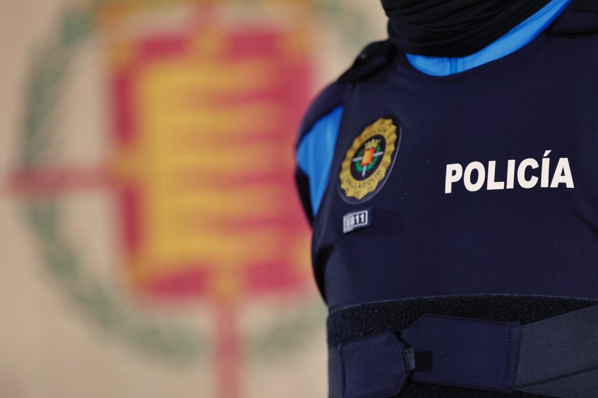 La Policía detiene en Valladolid a un joven de 23 años cuando trataba de robar en la furgoneta de un repartidor