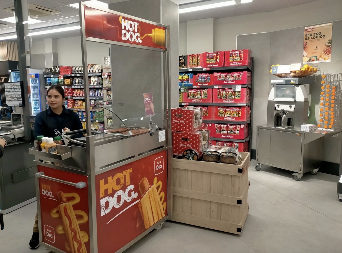 Stand de perritos calientes Dia.