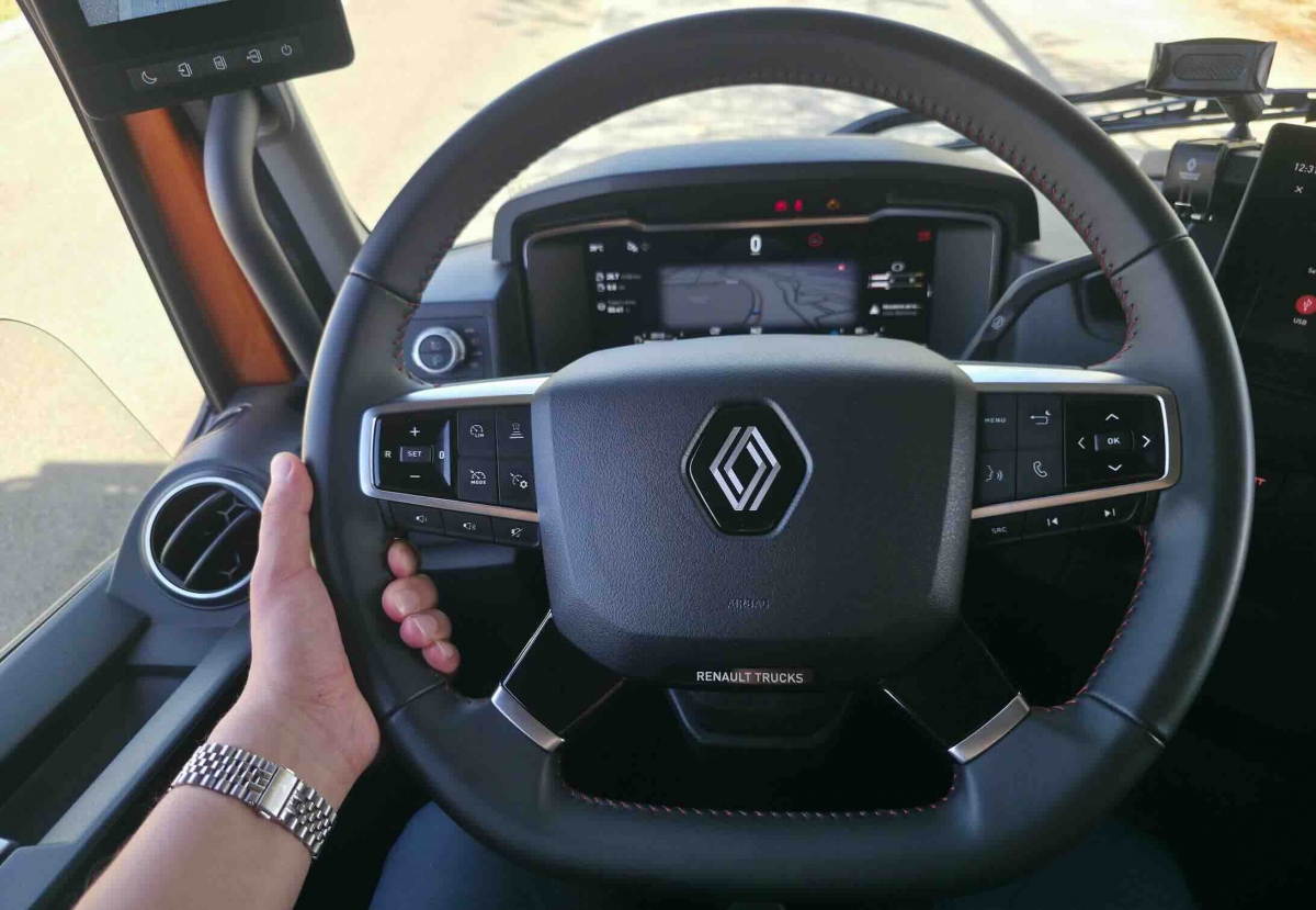 El volante multifinción es uno de los elementos más evolucionados desde el T original.