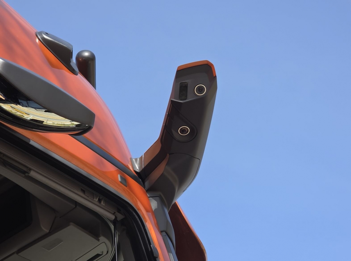 Los CMS (espejos-cámara) es una tecnología compartida con Volvo.