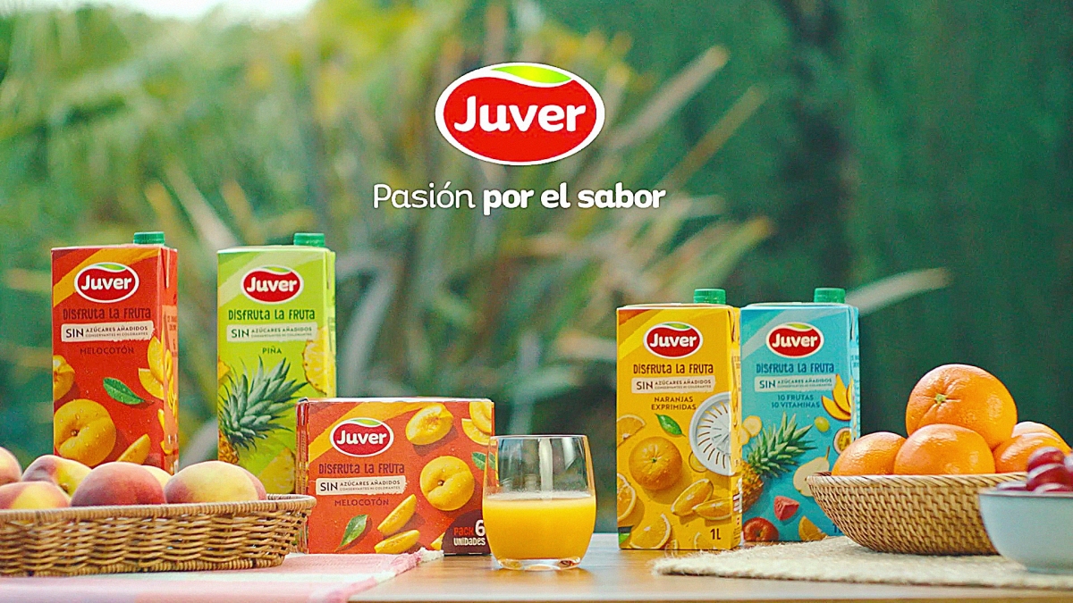 Juver actualiza la imagen de su gama Disfruta y destaca la fruta en el envase