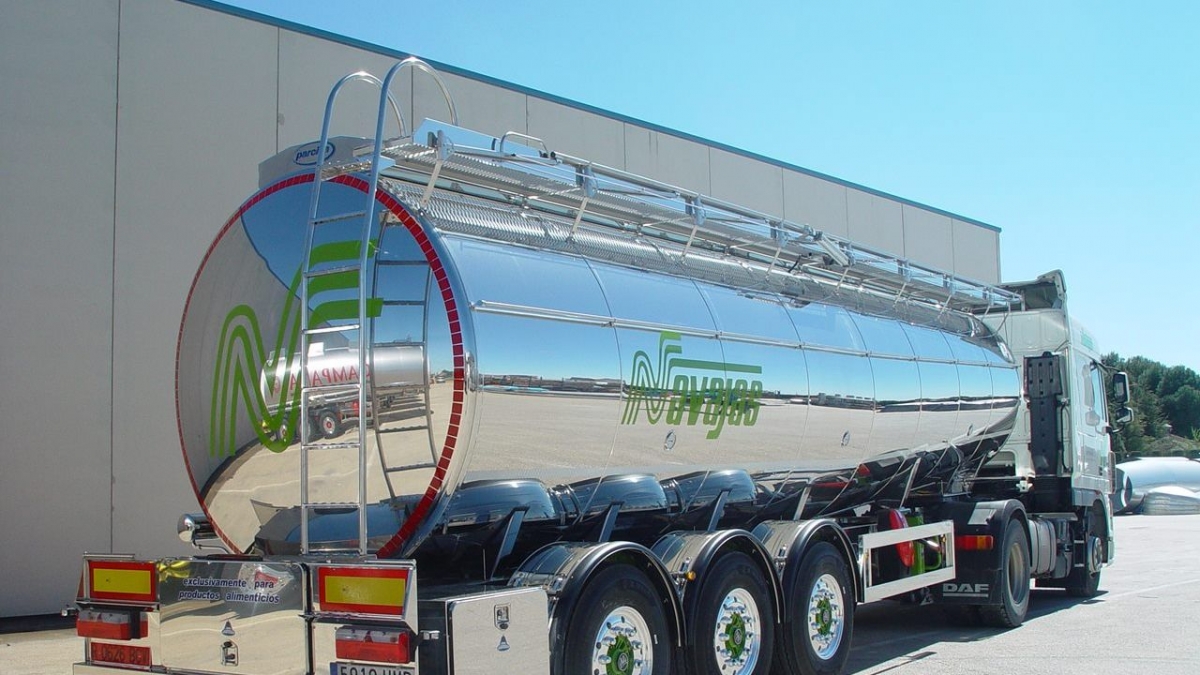 Félix Food Logistics adquiere la unidad de cisternas de José María Navajas, focalizada en el transporte de vino
