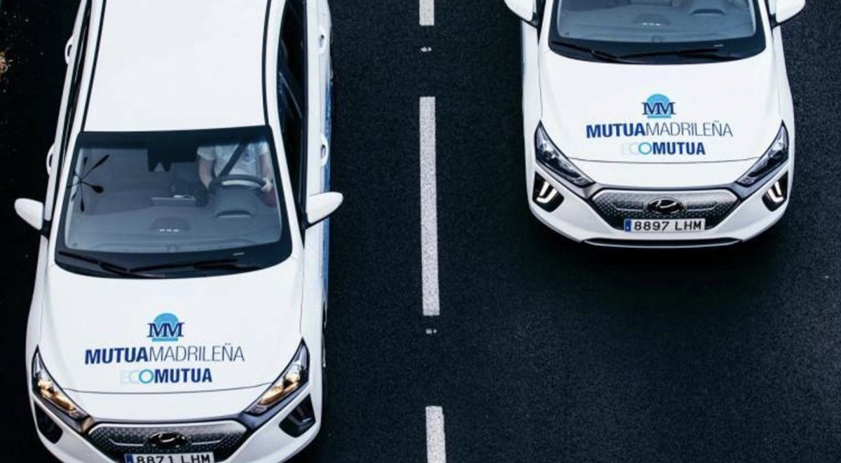 Mutua Madrileña crece más de tres puntos en pólizas de autos y estrecha el cerco al liderazgo de Mapfre en España