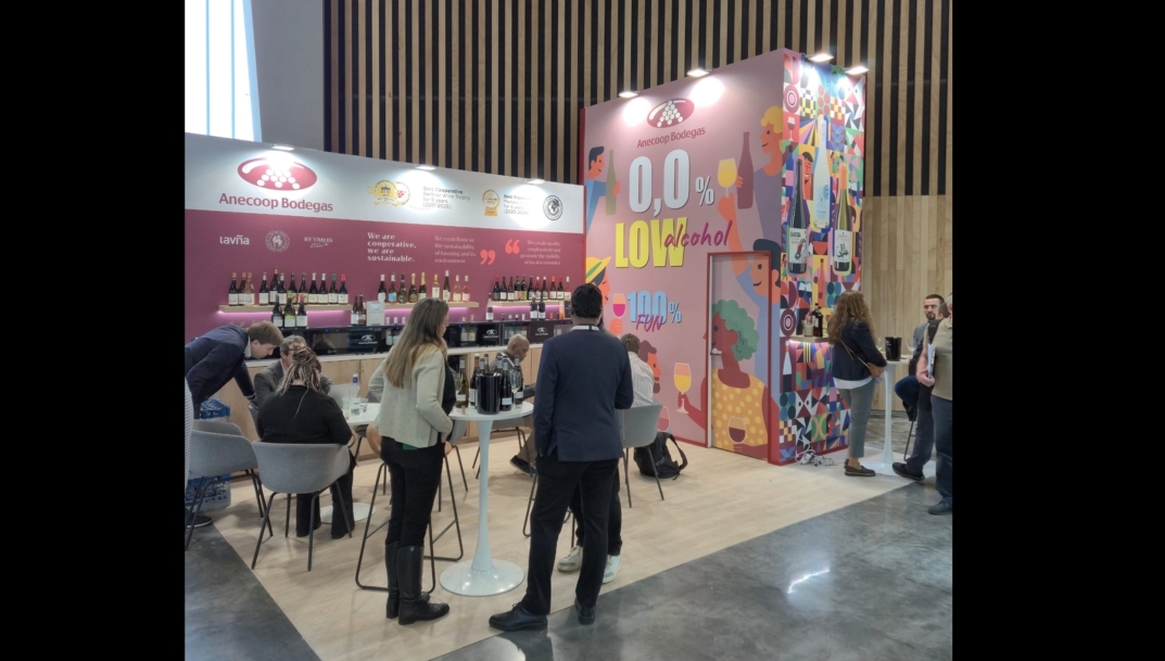 Anecoop Bodegas promociona sus últimas novedades en Wine Paris 2026