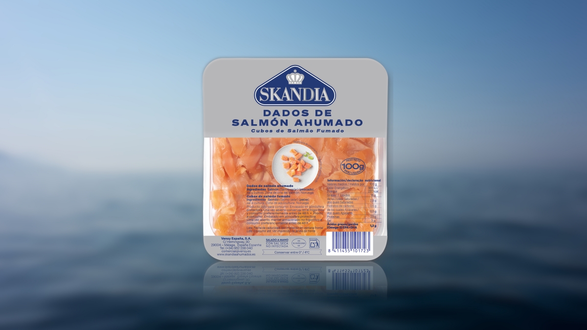 Skandia renueva su línea de ahumados con dados gourmet en barqueta de 100g
