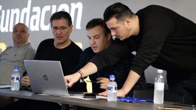 Uno de los momentos de trabajo en común durante los 