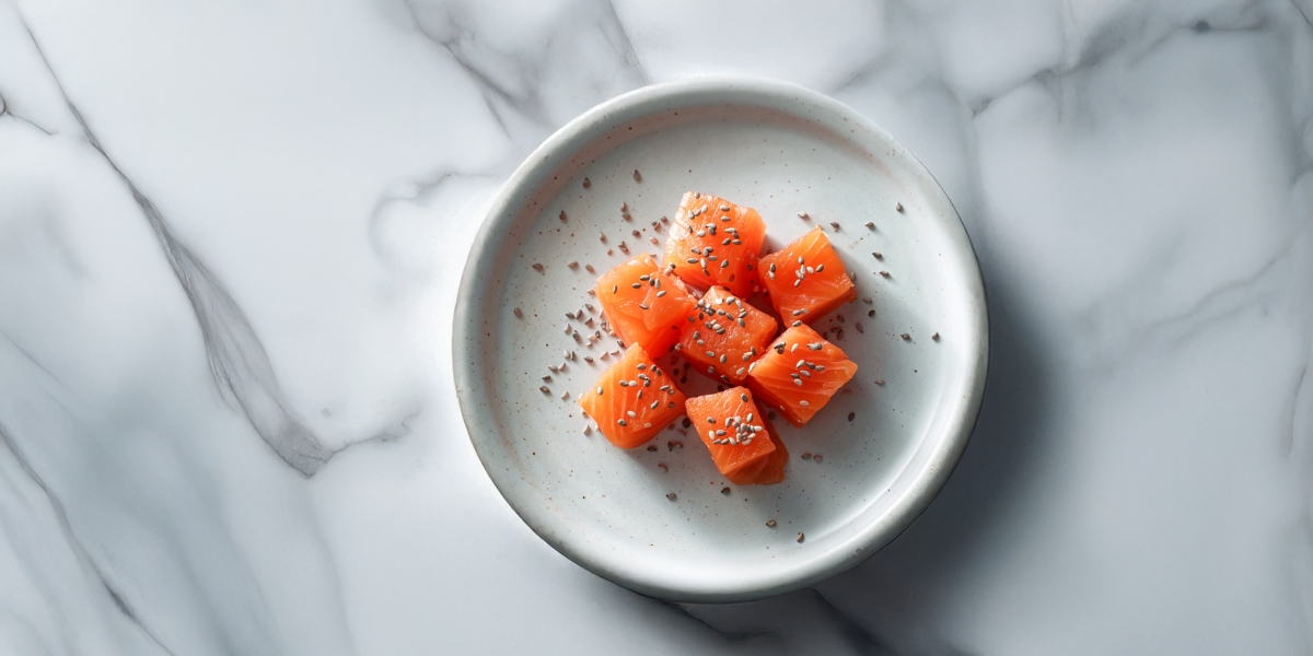 Skandia renueva su línea de ahumados con dados gourmet en barqueta de 100g