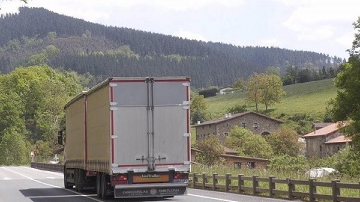 Crecen los tramos de riesgo alto de accidentes en las carreteras españolas, con especial incidencia en vehículos pesados