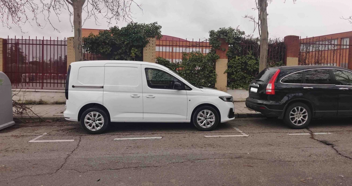 Compacta como un turismo de tamaño medio.