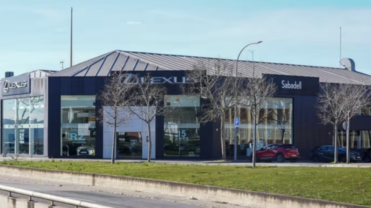 Grupo Llavina adquiere dos nuevos concesionarios Toyota y Lexus, proyectando facturar 218 millones en 2026