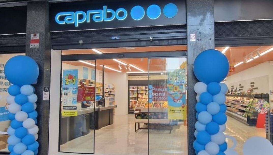 Caprabo inicia 2026 con un nuevo supermercado en Barcelona
