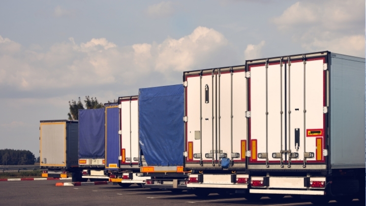 Estados Unidos anula la posibilidad de hacer el examen de camión en un idioma distinto al inglés