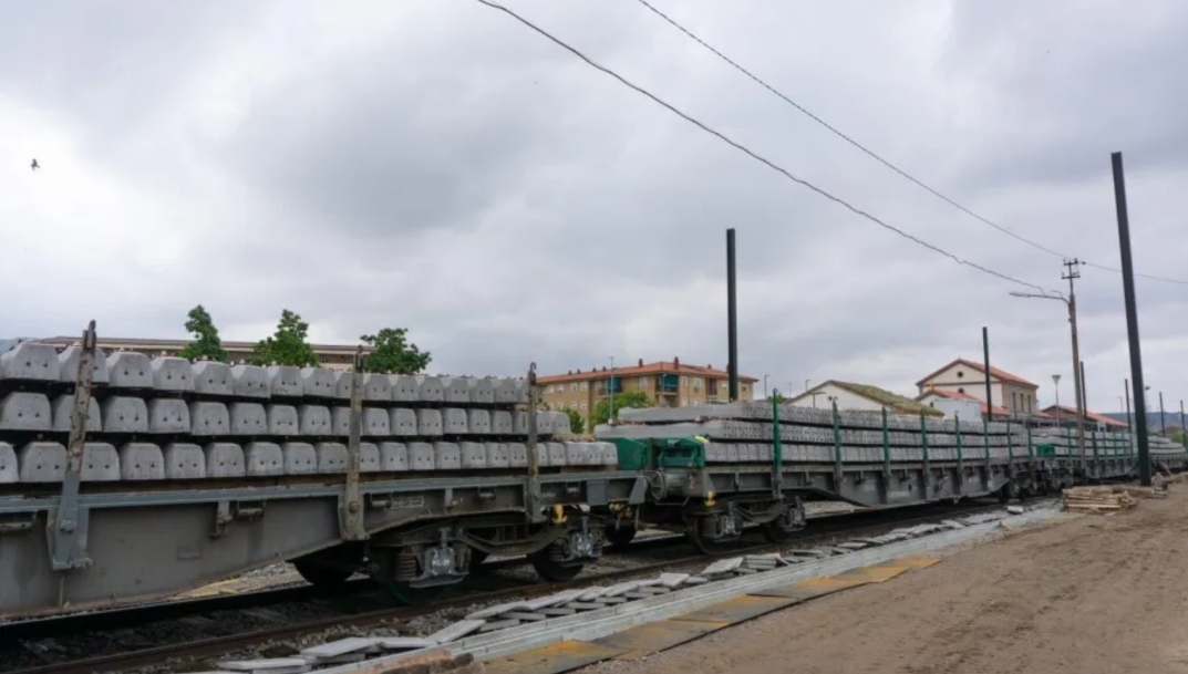 El Gobierno invierte 60 millones en adaptar la vía a ancho estándar en Alicante e impulsar el tren de mercancías