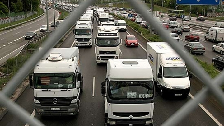 Los camiones, los vehículos más viejos con 15 años de media