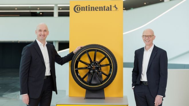 Continental, que espera ventas consolidadas de hasta 18.900 millones de euros, fija como objetivo para 2026 aumentar sus ganancias y culminar su reestructuración