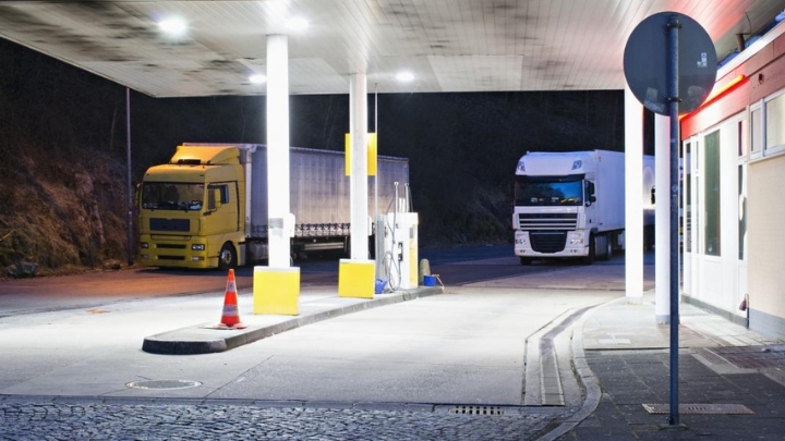 Así deben calcular los transportistas la subida del gasóleo para poder repercutirla a los cargadores