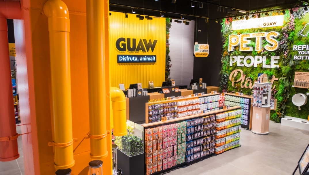 Guaw, cadena de productos para mascotas, alcanza 45 tiendas en España con una apertura en A Coruña